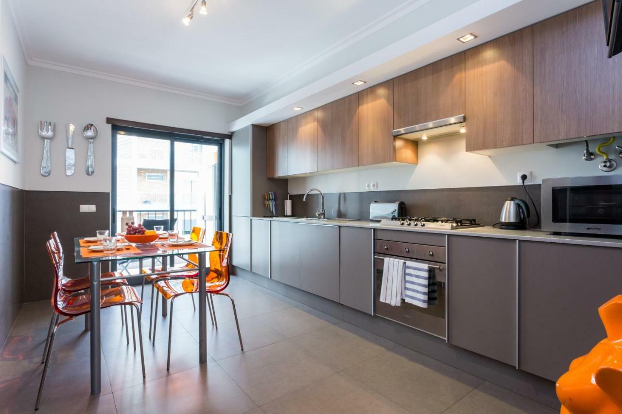 Lagos Marina Apartment With Pool & Gym Екстер'єр фото