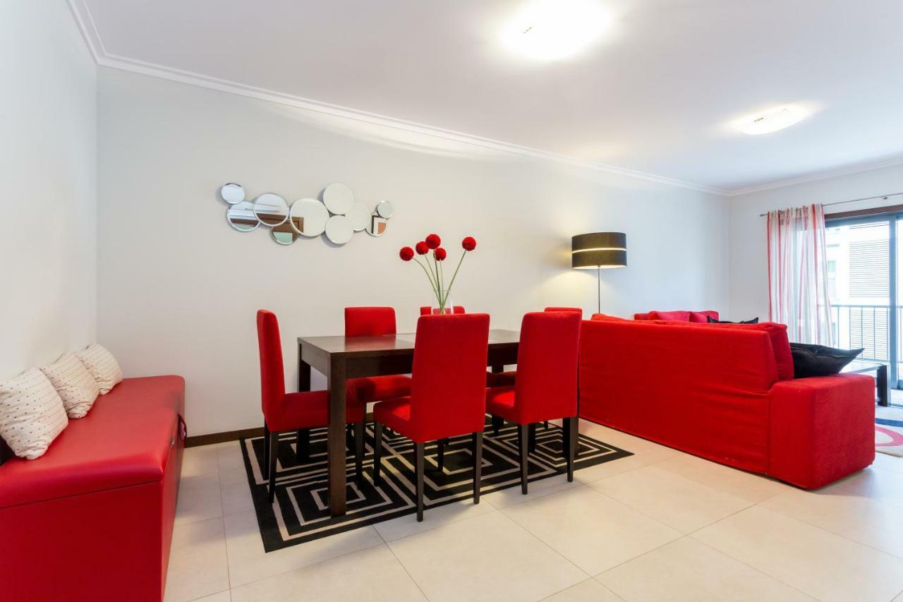 Lagos Marina Apartment With Pool & Gym Екстер'єр фото