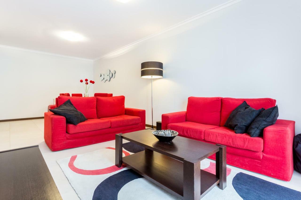 Lagos Marina Apartment With Pool & Gym Екстер'єр фото